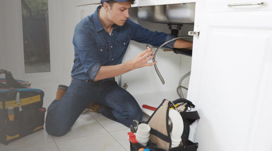 Burst Pipe Repair in Courtenay, ND